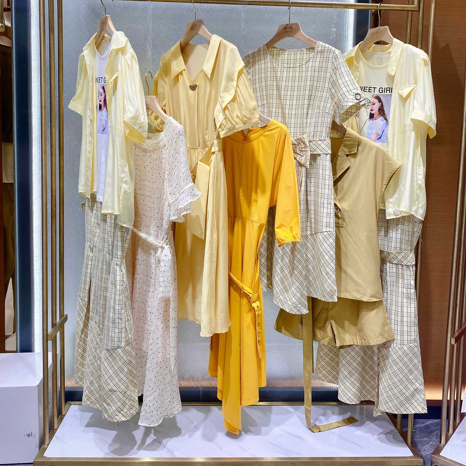 桑索22夏品牌女装折扣尾货库存打包走份批发实体直播一手货源剪标