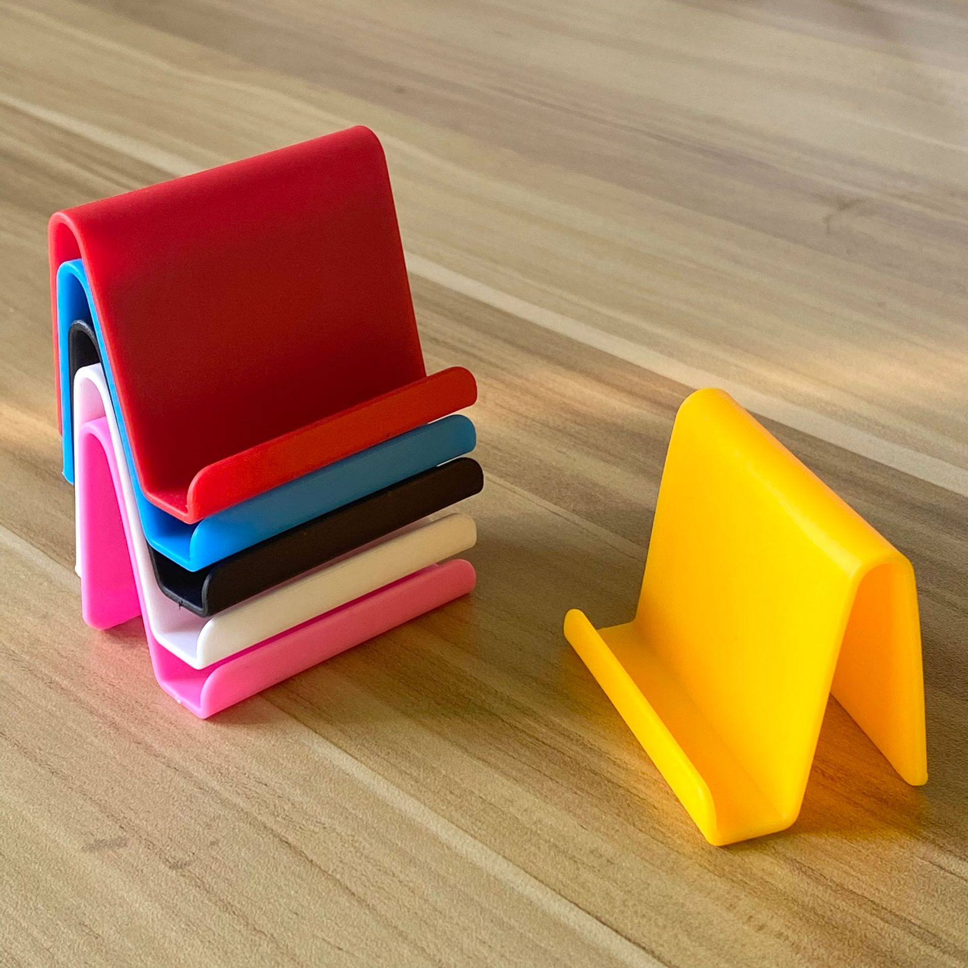 手机简易支架桌面