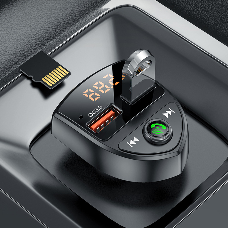 易驹车载手机充电器qc快充一拖二点烟器usb充电口汽车蓝牙播放器