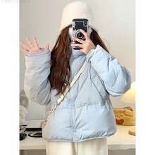 奶蓝色羽绒服女短款2024年新款韩版小个子设计感白鸭绒面包服外套