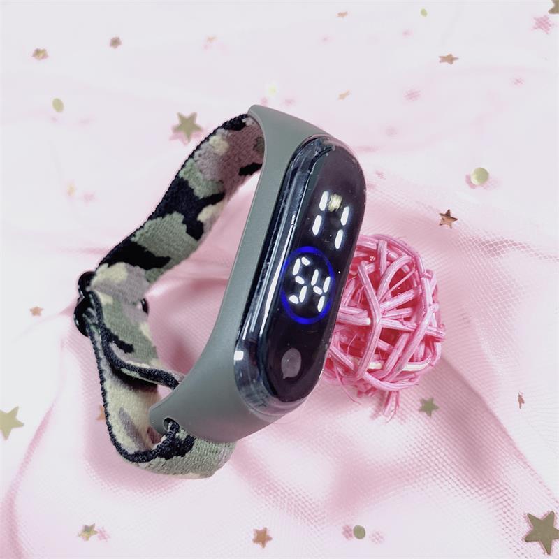 Products in Stock New Stretch Leopard Grain Ribbon Led Watch Creative Nylon Bracelet Watch Waterproof Electronic Watch for Male and Female Students