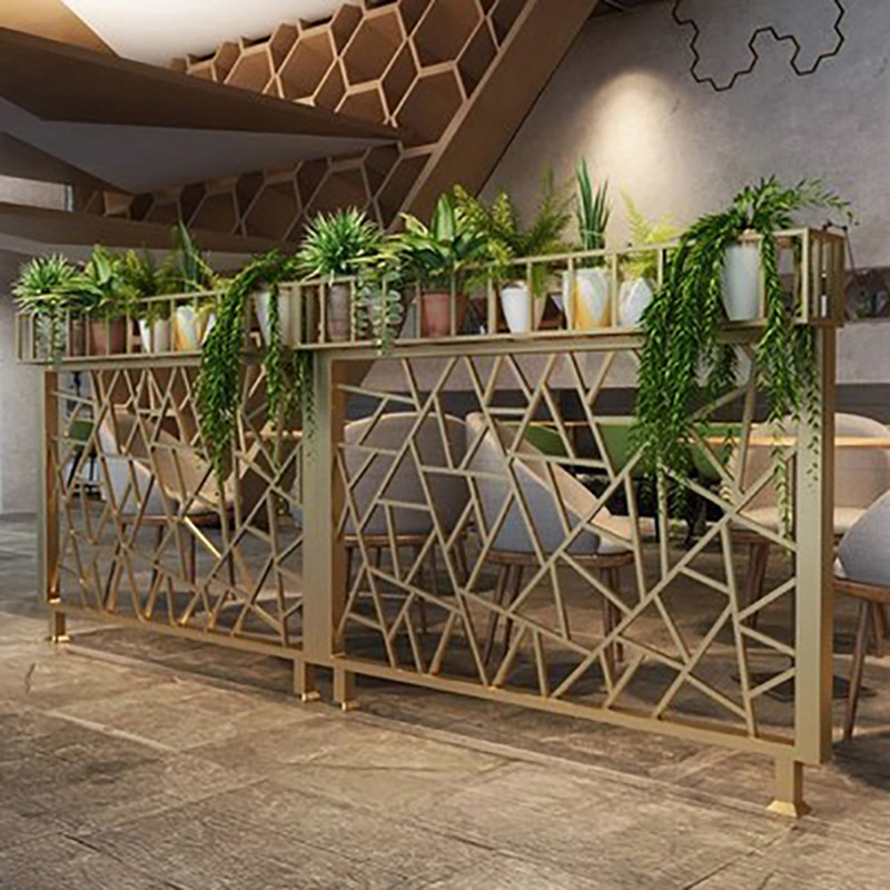 北欧金色铁艺隔断 主题餐厅火锅店落地矮屏风 商场户外装饰围栏架