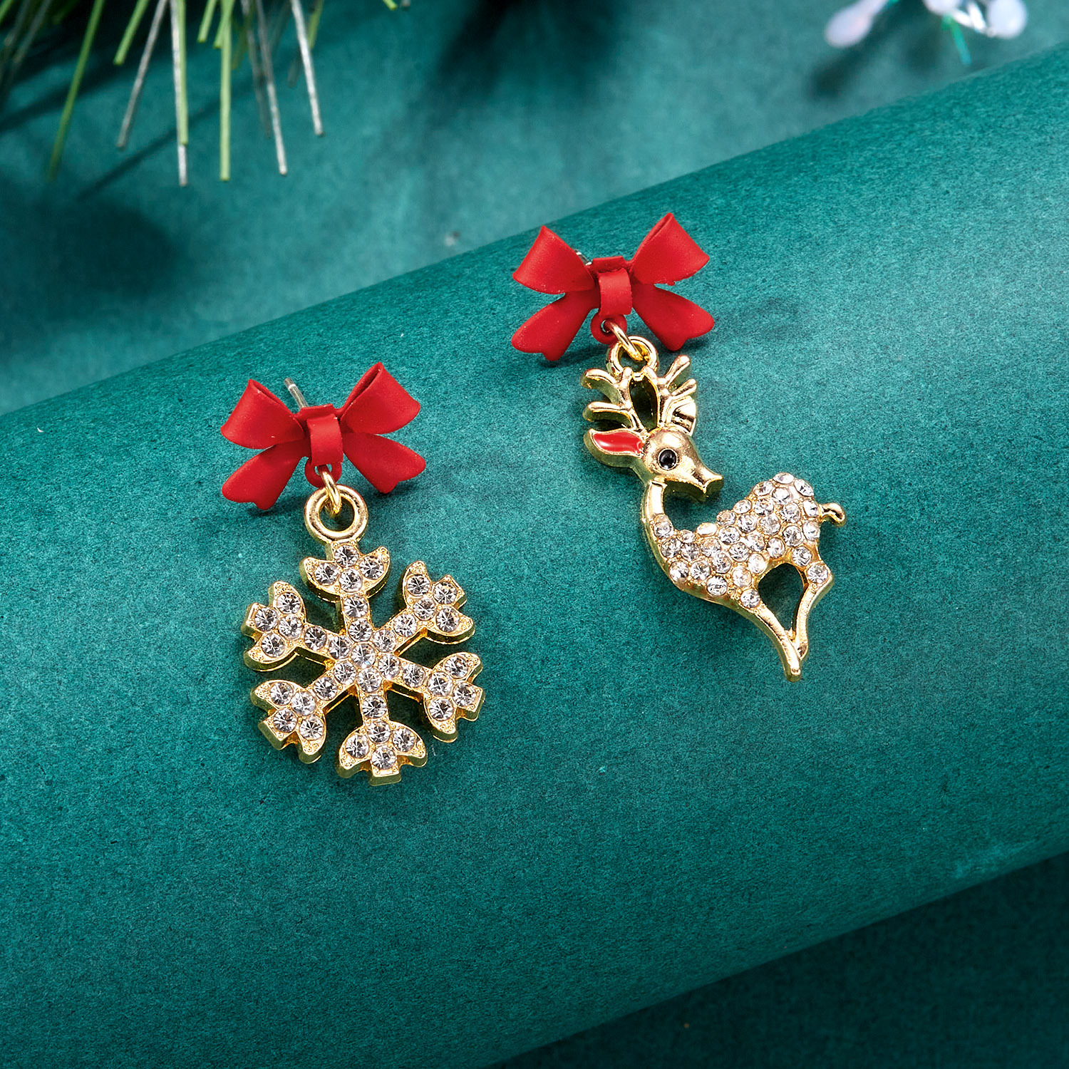 Cross-Border New Arrival Christmas Tree Cane Snowflake Flower Santa Claus Earrings Types a and B Asymmetric Christmas Stud Earrings Earrings