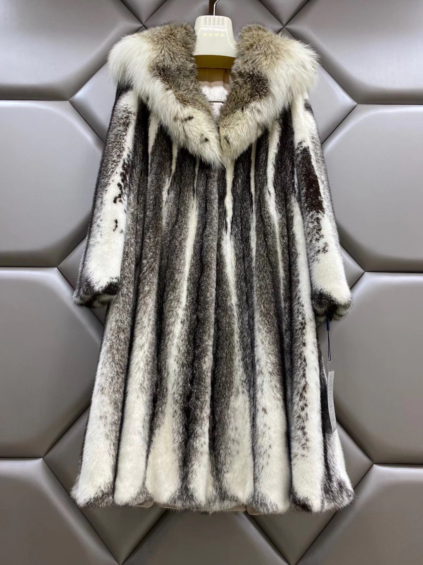 女 貂皮皮草图片-海量高清女 貂皮皮草图片大全 - 阿里巴巴