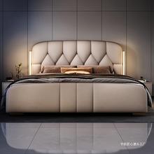 主卧双人大床轻奢现代简约带感应灯1.8意式极简2米软包床