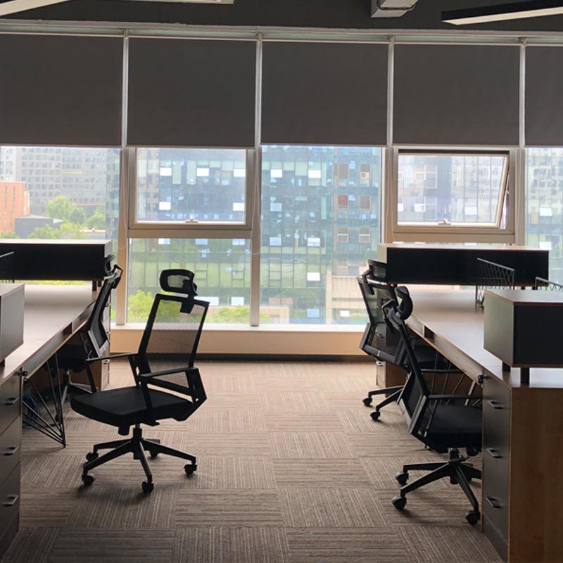 成都办公室全遮光隔热卷帘窗帘logo印图电动卷拉式升降帘