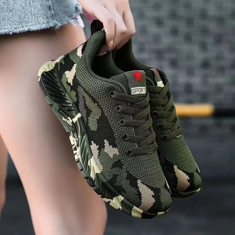 2023 Summer New Camouflage Shoes Outdoor Sneakers Lovers Shoes Student Training Shoes Running Shoes Wholesale Delivery