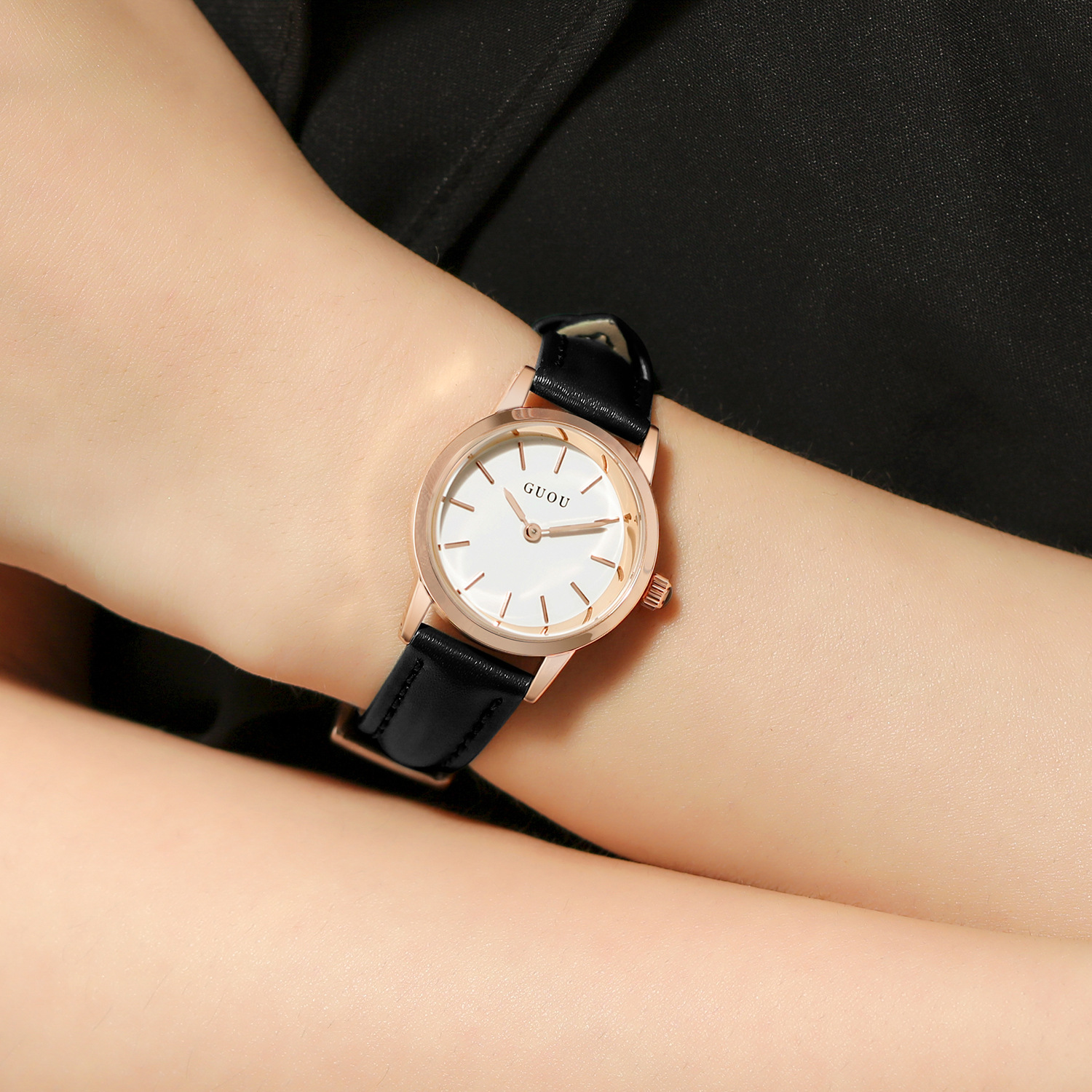 guou古欧手表女秋冬新品小众设计时尚简约手链手镯款防水女士手表