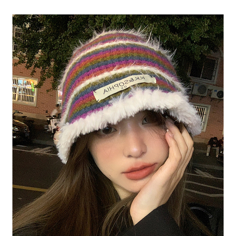 Women's Elegant Handmade Striped Color Matching Bucket Hat Autumn and Winter Color Plush Fisherman Hat Knitted Wool Hat Makes Face Look Small