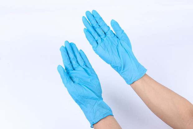 厂家直销一次性蓝色丁腈无粉医用手套 医用检查防护手套可批发