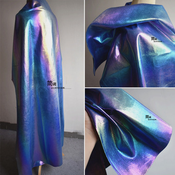 肌理爆裂纹pu皮革褶皱镭射幻彩软皮衣外套服装pvc婚庆设计师布料