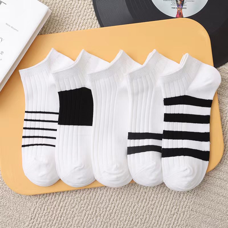 Socks Men's Simple Men's Letter Socks Summer Women's Low-Cut Liners Socks Black and White Color Short Socks Invisible Women's Low Cut Socks