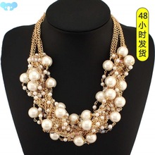 Women's Mixed Color Pearl Necklace Short Choke Chain