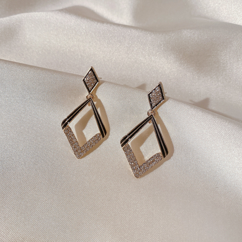 925银针耳环韩国气质耳钉金属复古几何耳坠感大气耳饰批发