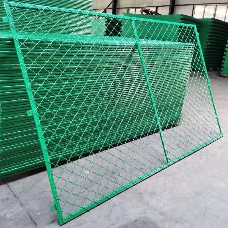 码头钢板网护栏保税区围栏 防护菱形网 海关港口隔离铁网状栏栅