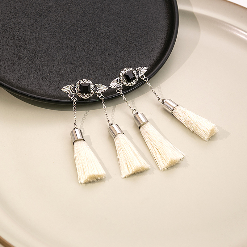 Mid-Ancient Temperamental Tassels Earrings Bride Wedding New Chinese Style Black Pendant Earrings Retro Court Han Chinese Clothing Earrings