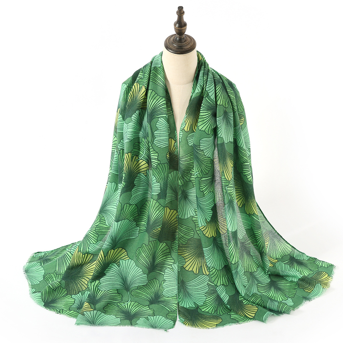 One Piece Dropshipping New Exclusive for Cross-Border Classic Ginkgo Leaf Printed Cotton and Linen Scarf Shawl Factory Wholesale