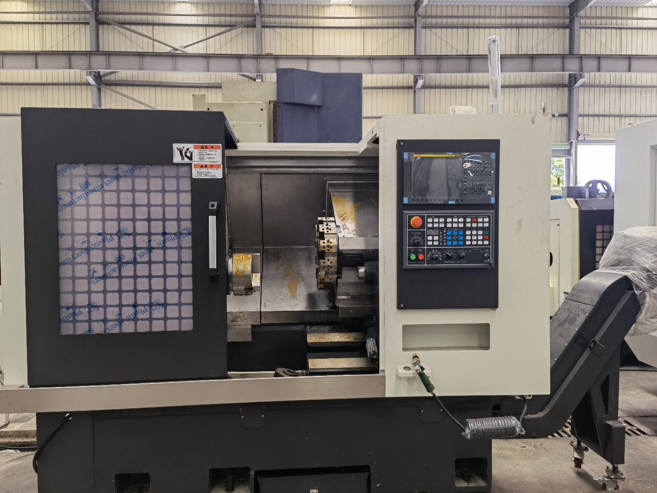 金点ct600数控车床8寸卡盘12到位带尾座fanuc-oi-tf主轴4200转