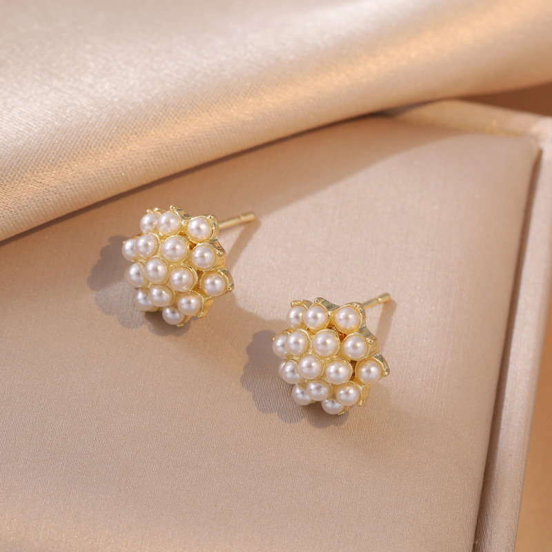 Women's 925 Silver Earrings Korean Dongdaemun Simple Small Ear Studs Earrings New Ins Style Love Pearl Earrings