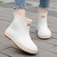 跨境雨鞋女款时尚外穿套鞋轻便防水胶鞋新款工作防滑外贸短筒雨靴