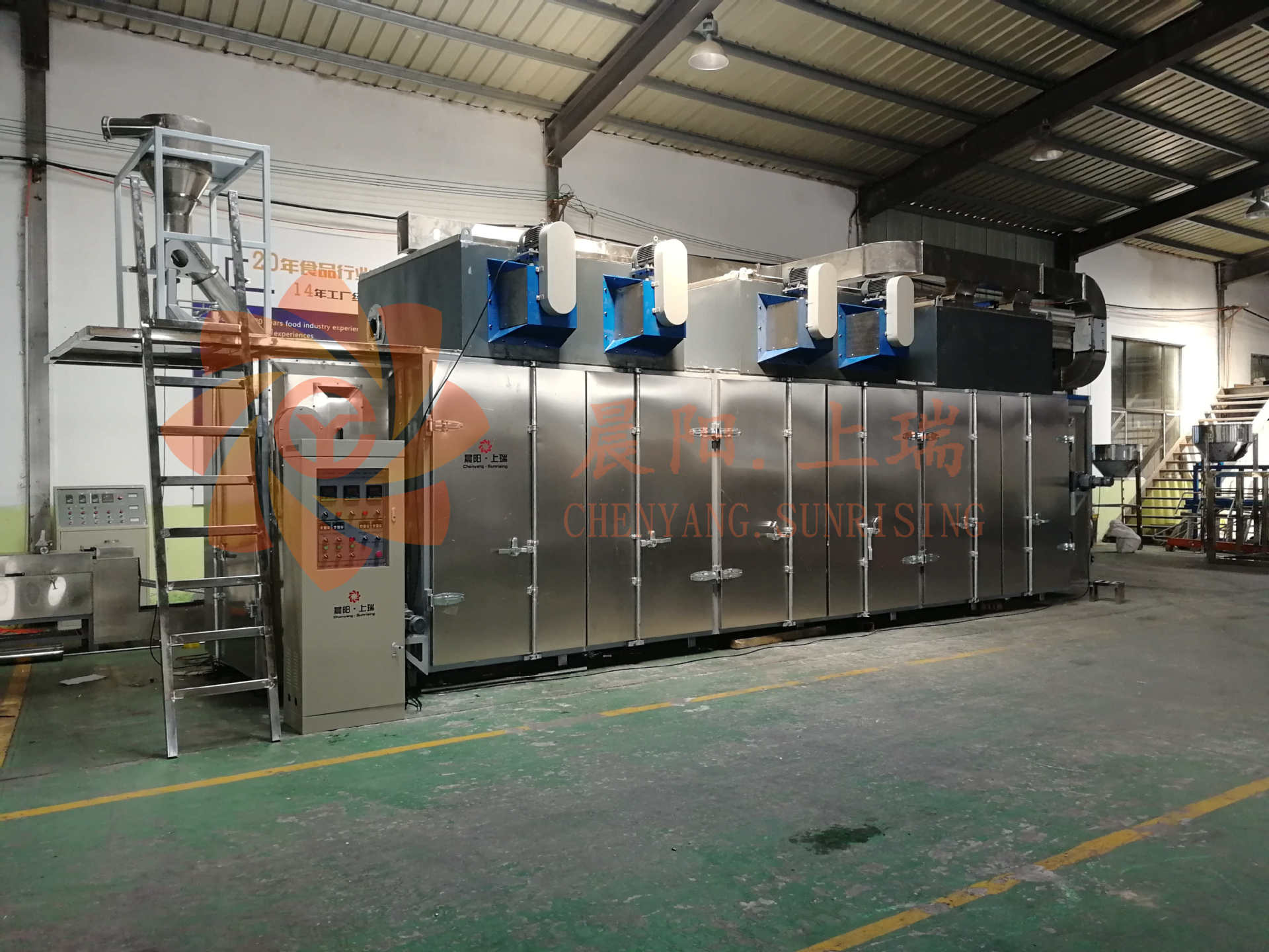 狗粮膨化机 狗饲料膨化机械 狗粮膨化机械设备 狗粮加工机器设备