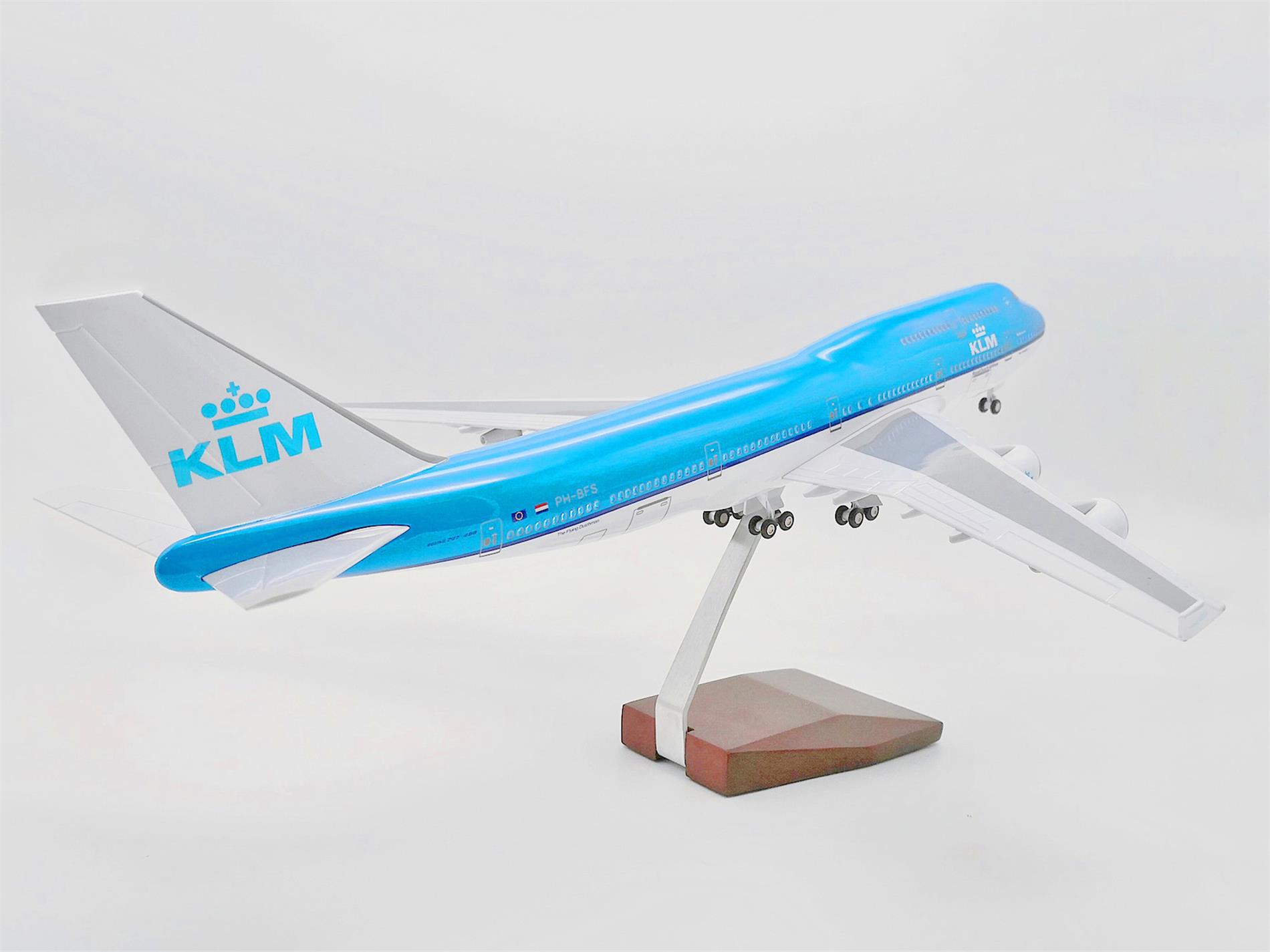 波音747-400荷兰航空升级版声控灯光起落加轮子玩具飞机模型摆件