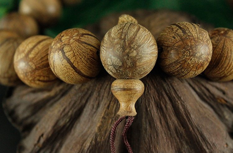 厂家供应 九龙藤六道木19颗手串 车挂纹路 佛珠手链手持念珠