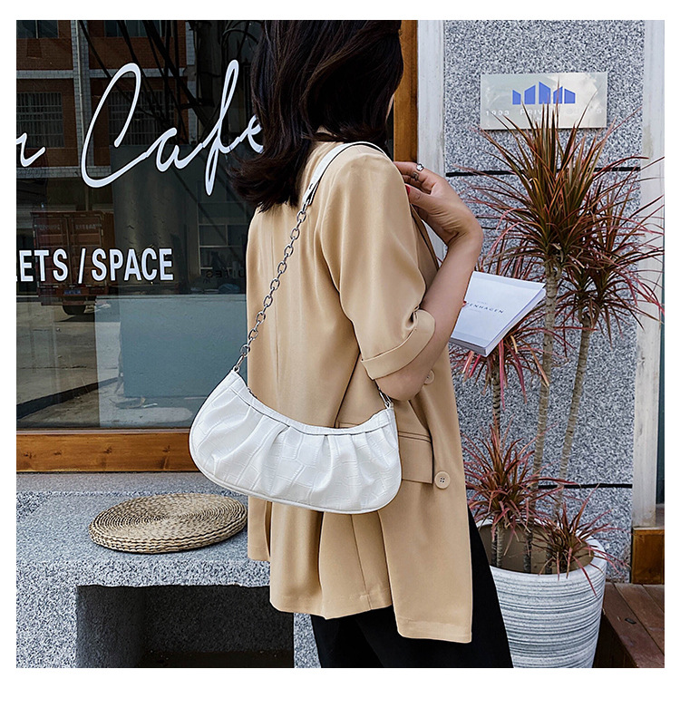 Women's Bag 2021 Spring and Summer New Fashion Korean Style Chain Shoulder Underarm Bag Pleated Clouds Dumpling Bag