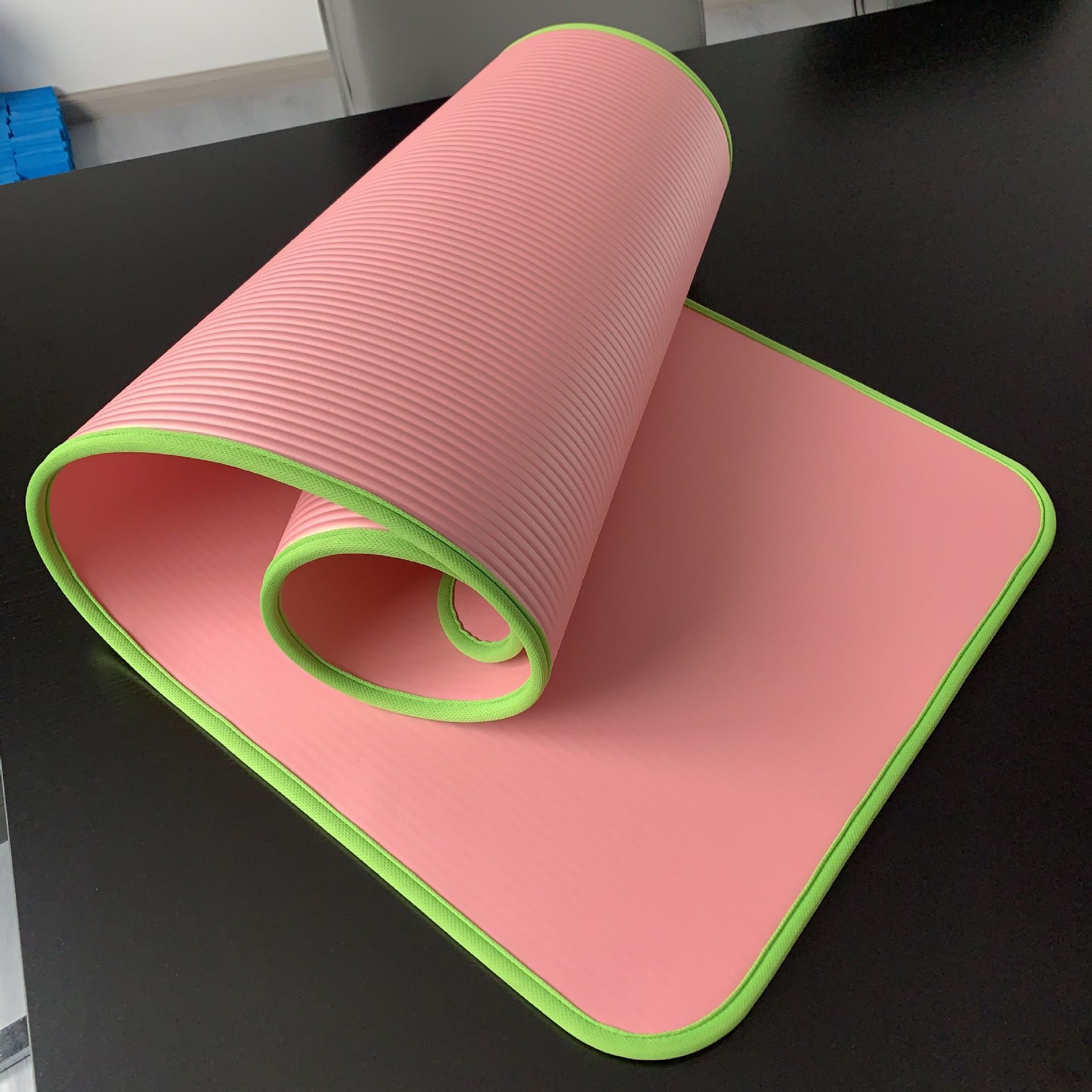 nbr锁边瑜伽垫定制款运动健身垫子隔音午睡垫yougamet