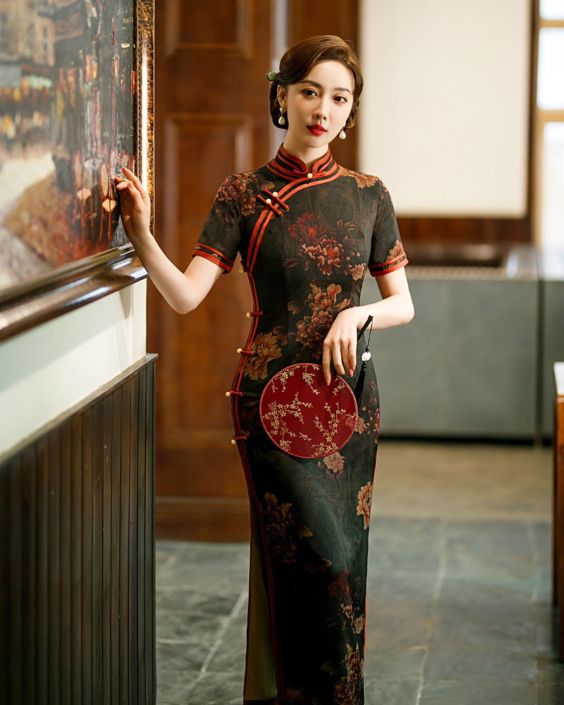 306古圣娇长款旗袍新款短袖斜襟民族风改良版侧八扣演出表演裙.