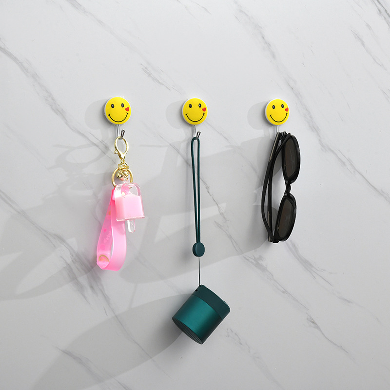 Creative Smiley Face Sticky Hook Wholesale Multi-Functional Simple Self-Adhesive Hook Kitchen Bathroom Door Nail-Free Hook