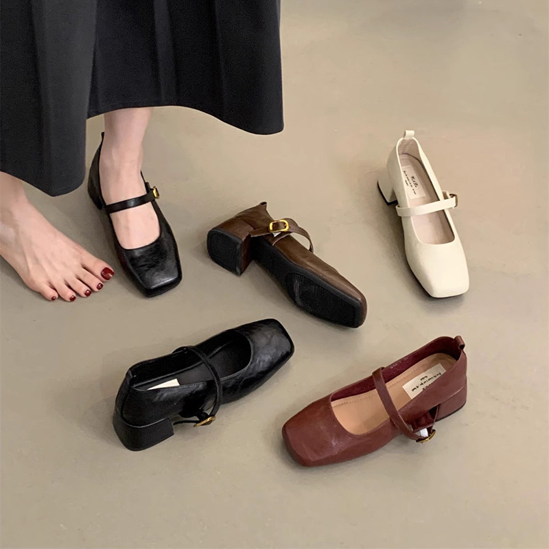 Ve&La 复古方头浅口单鞋女中跟春秋晚风气质仙女粗跟玛丽珍小皮鞋