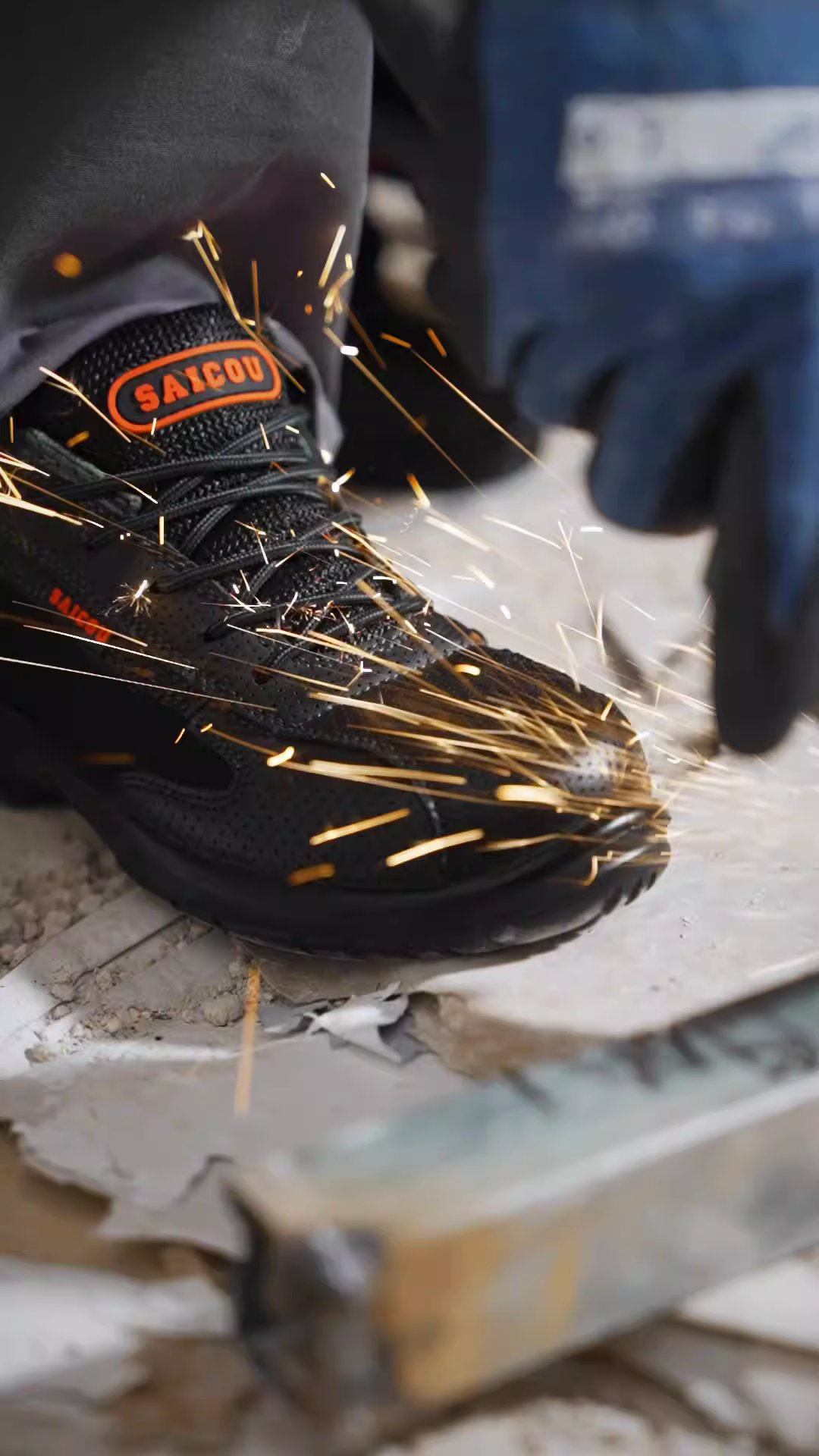 saicou/赛固真皮电工焊工绝缘鞋安全鞋6kv防砸工地鞋耐磨劳保鞋男