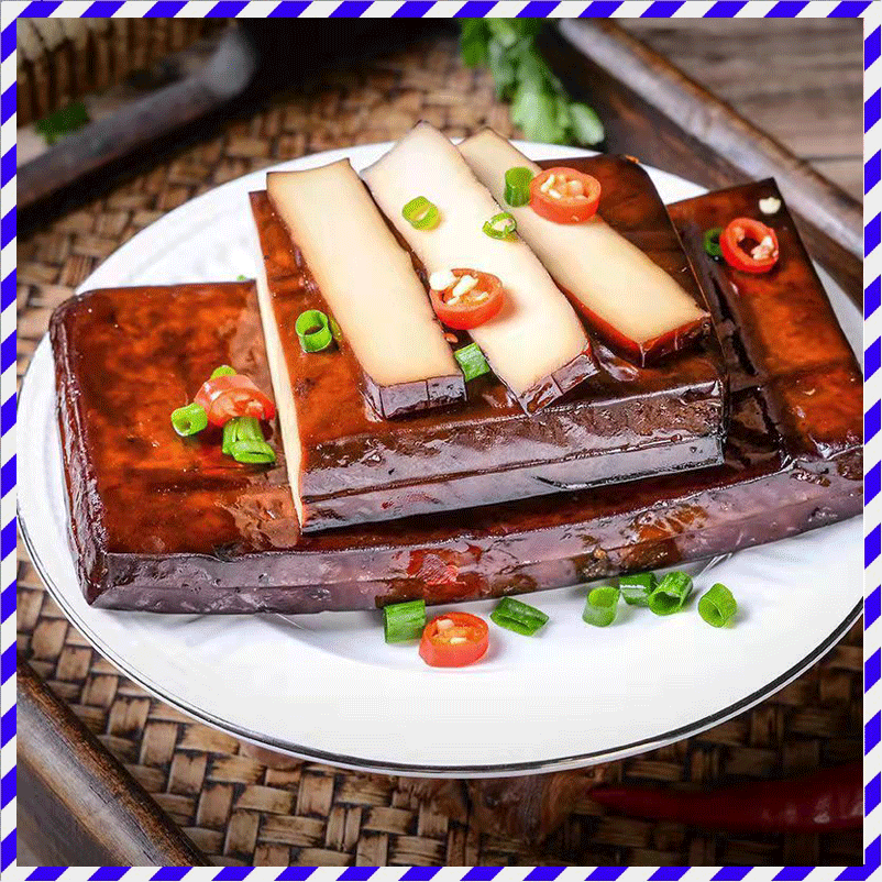 现货麻辣豆腐干烟熏味豆干香辣豆干四川渠县特产美食小吃厂家直销