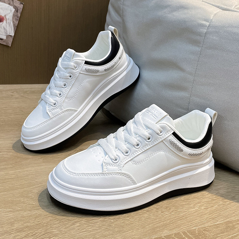 White Shoes for Women 2023 Autumn New Popular Platform Women‘s Shoes Ins Super Popular Korean Style All-Matching Casual Sports Board Shoes