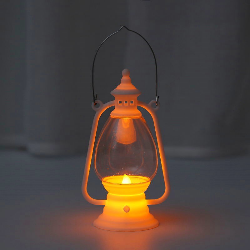 LED Electronic Candle Retro Portable Lantern