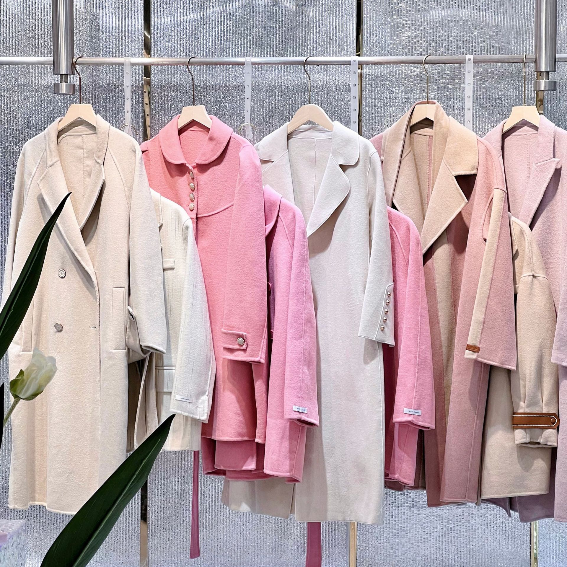 马克华菲品牌折扣女装批发货源外套尾货工厂批发地摊女装档口新品