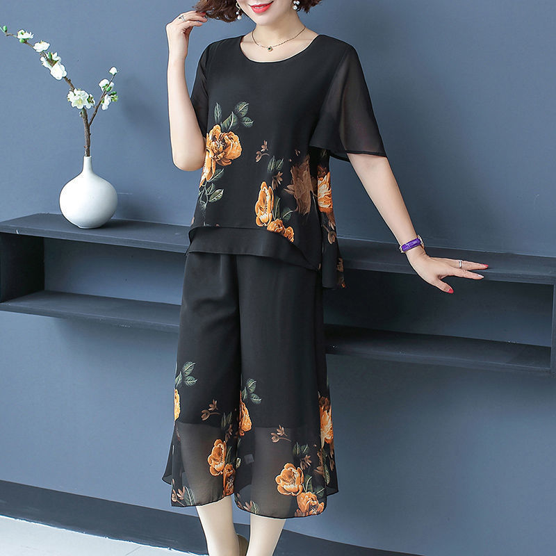 Middle-Aged Mom Summer Clothes 2023 New Women's Suit Western Style Top Middle-Aged and Elderly Women's Short Sleeve 50-Year-Old Two-Piece Set