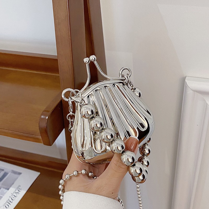 High-Grade Mini Pearl Chain Small Handbags Female 2023 New Niche Shoulder Crossbody Shell Lucky Bag