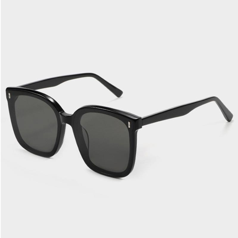 2023 New TikTok Sunshade Sunglasses Men's and Women's Driving UV Protection Large Frame Glasses GM Square Sunglasses Wholesale