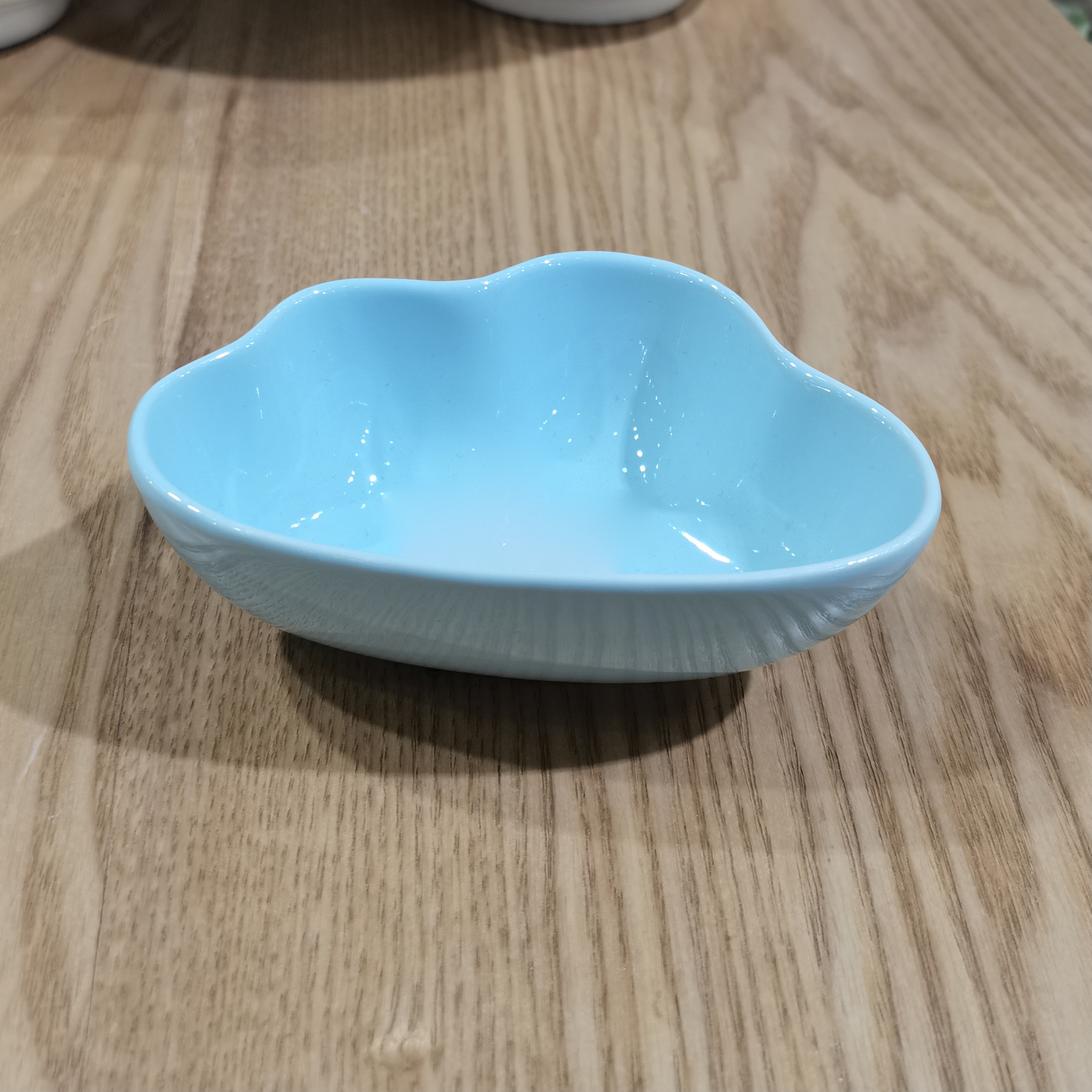 批发陶瓷小碟子 宠物碗醋碟调味碟 陶瓷菜碟创意小吃盘 两元商品