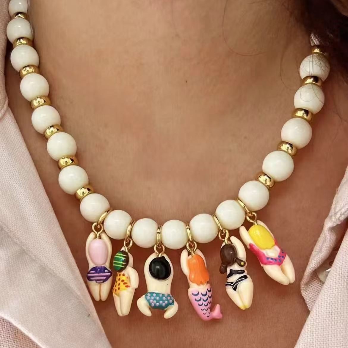 跨境新款时尚亚克力珠子可爱男孩女孩泳装使用不锈钢材质吊坠项链