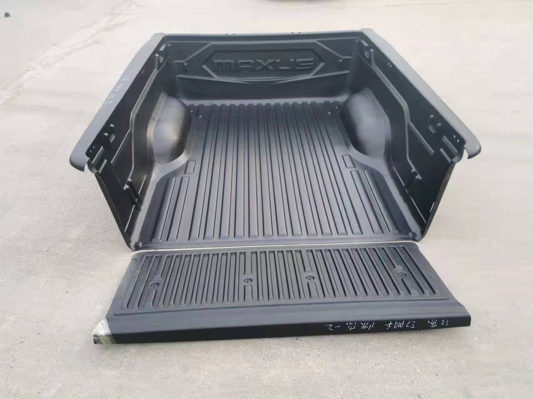 适用上汽大通t60/t70/t90澳洲版货箱宝后箱垫皮卡改装尾箱垫保护