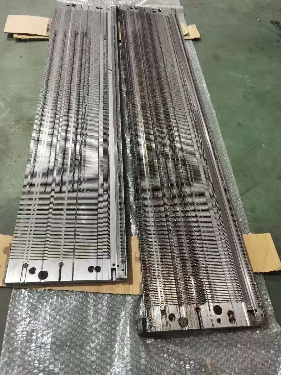 厂家供应纺织机配件stoll横机针板 可定制机械横机针板