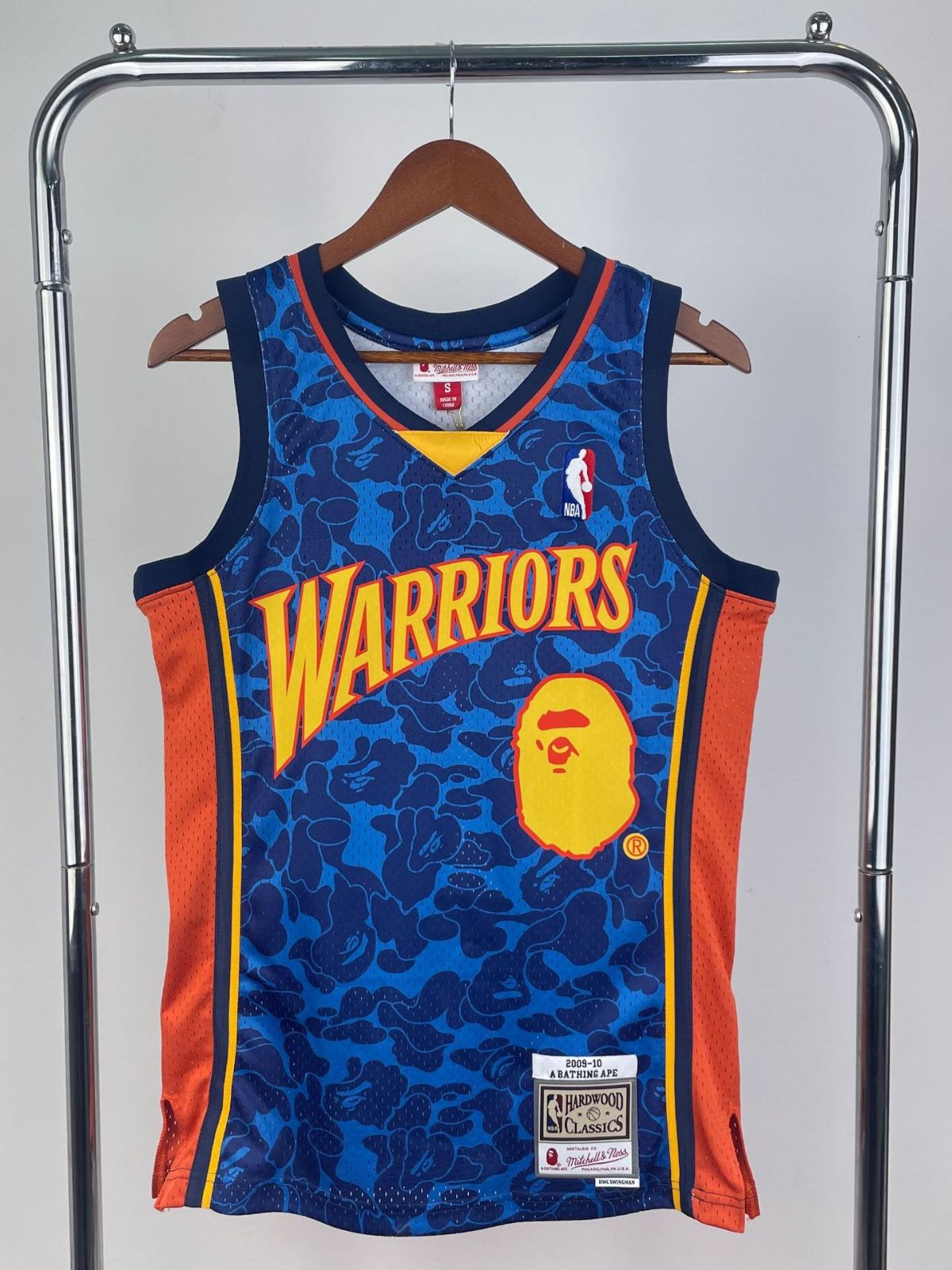 bape×m&n 联名球衣: 勇士队 猿人头夏季美式无袖背心nba球衣