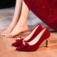 法式中高跟尖头伴娘秀禾婚鞋新娘鞋2023冬季新款高级感红色高跟鞋