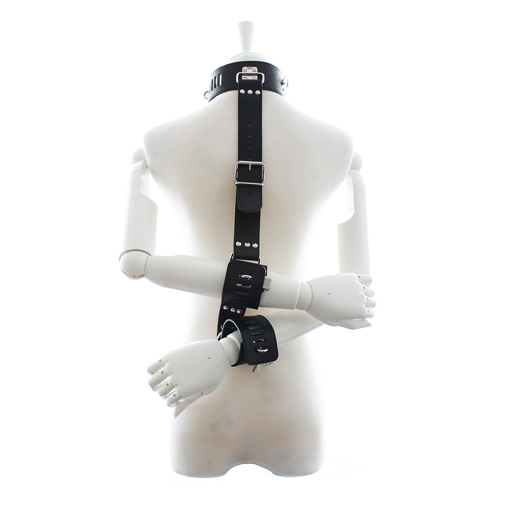 厂家直销成人情趣性用品皮革带锁情趣捆调情玩具手颈铐一件代发