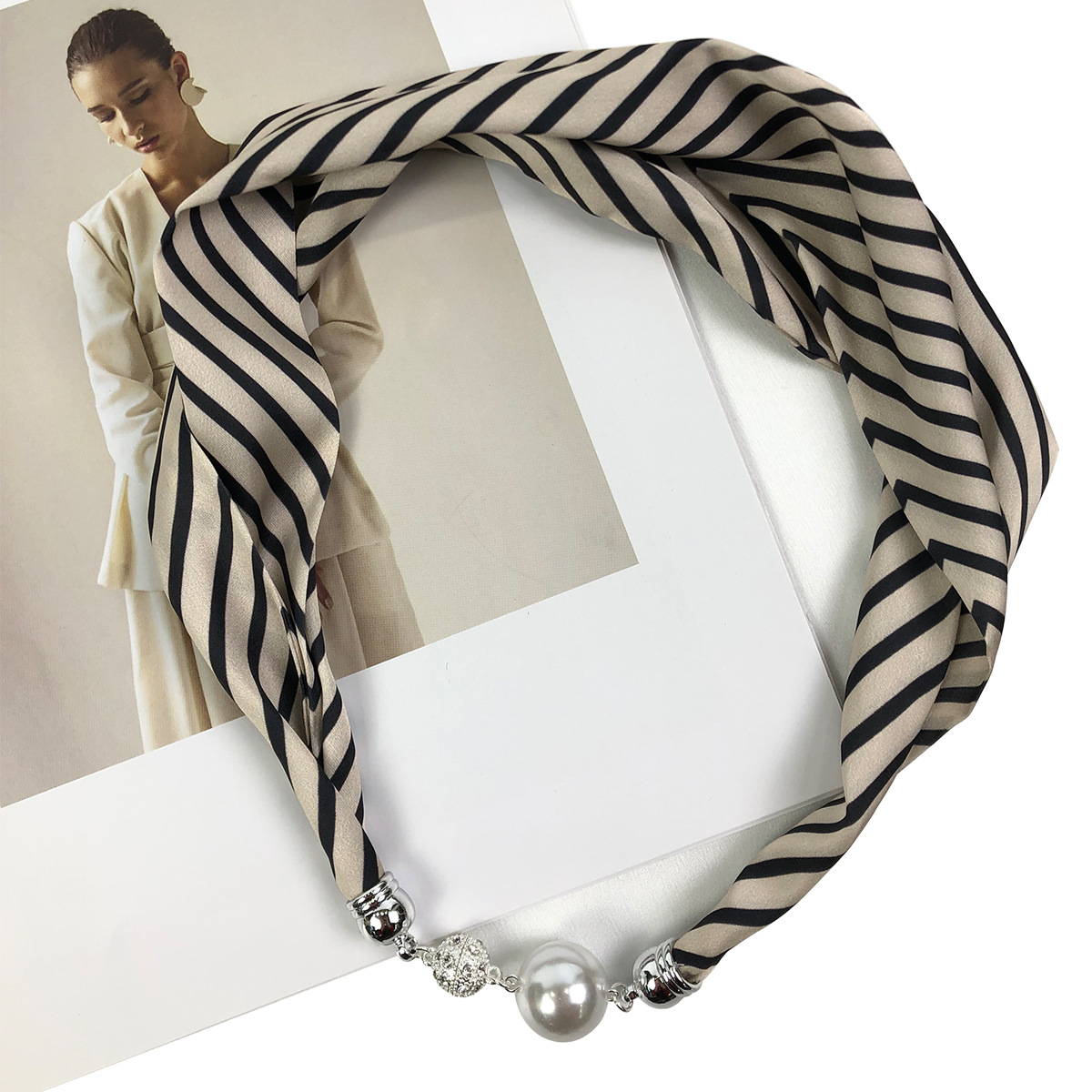 Exclusive for Cross-Border Summer Fashion All-Matching Imitation Silk Pearl Necklace Scarf Buckle Scarf Factory Wholesale