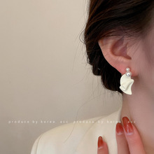 银针珍珠复古设计感耳环法式甜美时尚个性潮耳钉小巧气质百搭耳饰