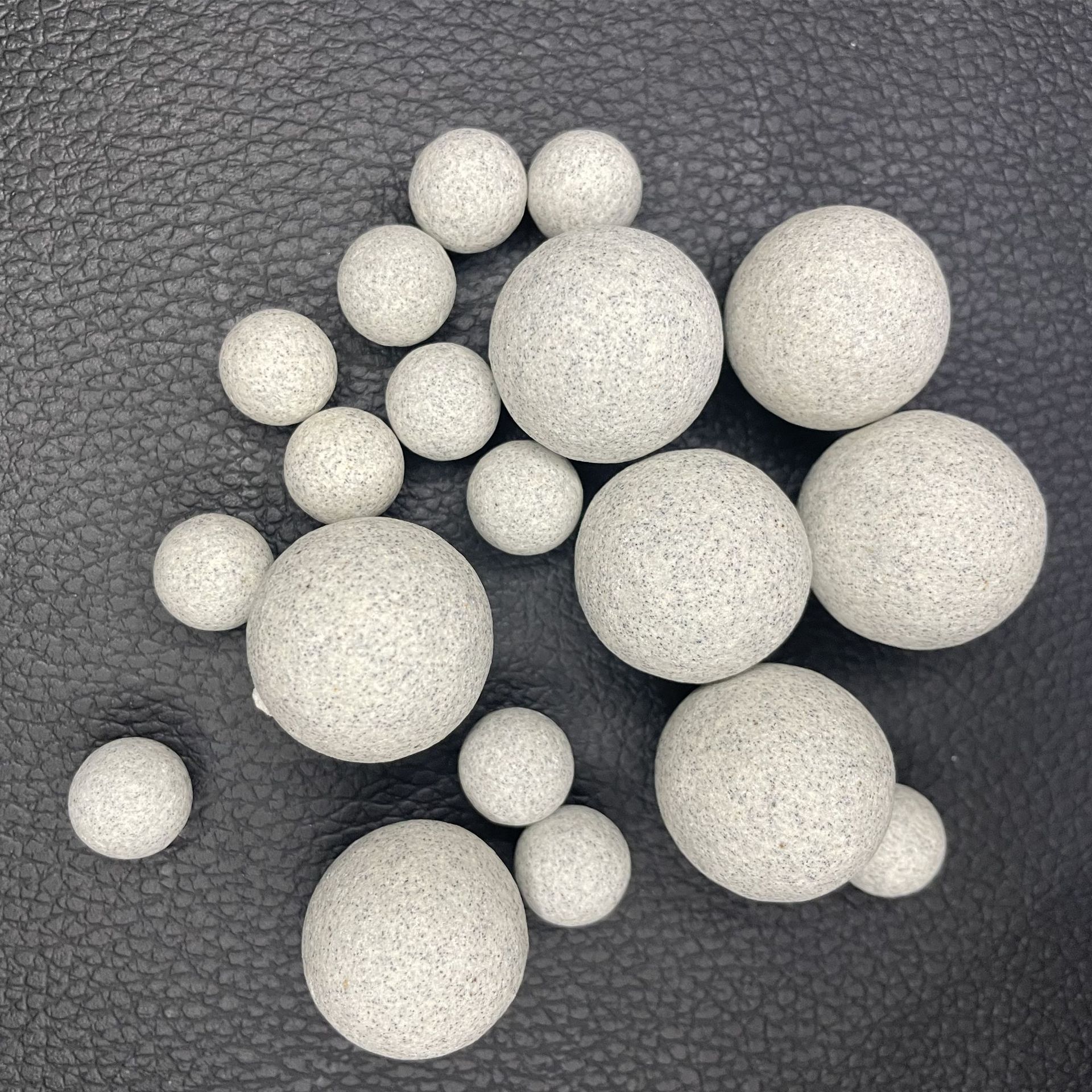 棕刚玉粗磨研磨石磨料 金属表面抛光材料 去毛刺多品类磨料